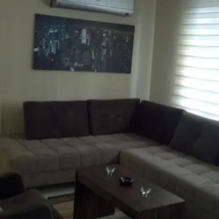 Izmir'In Merkezinde, Alsancak'Ta Guezel Bir Daire. إزمير
